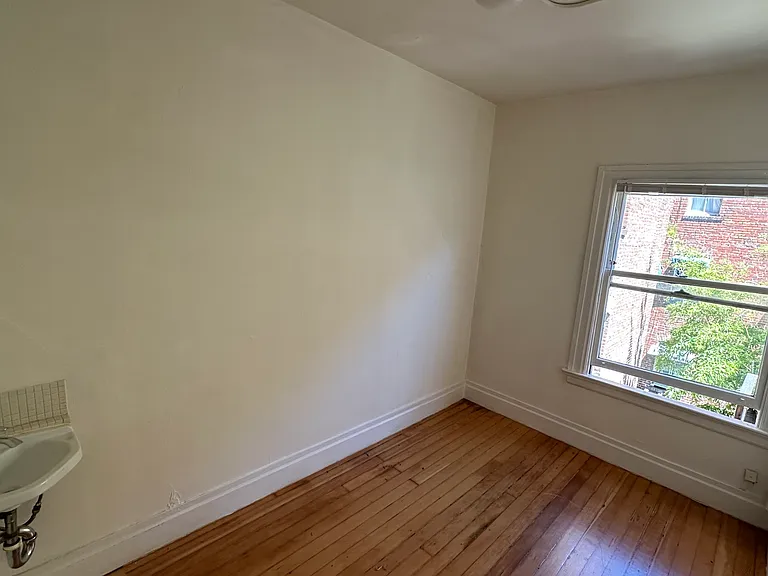 730 Broadway #20 — Photo 2