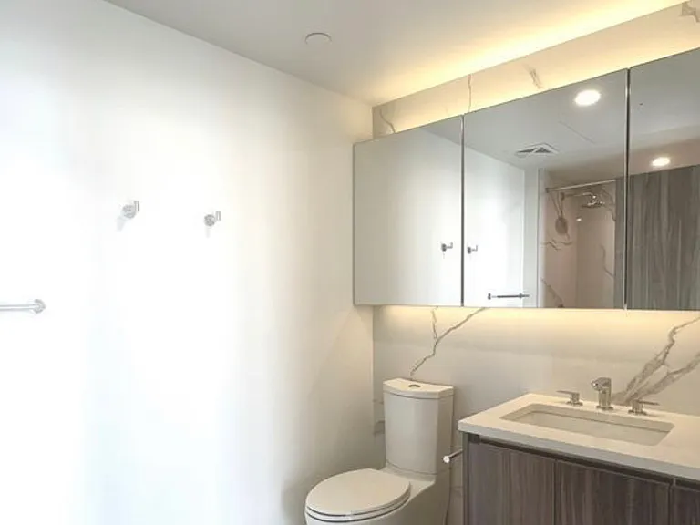 1 Concord Cityplace Way #3111 — Photo 16