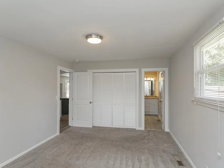 2308 Osage St — Photo 7
