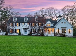 150 Brentwood Cir, North Andover, MA 01845