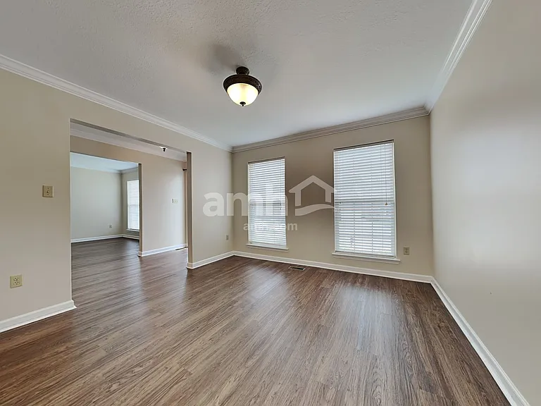 10305 Saint Regence Ln — Photo 8