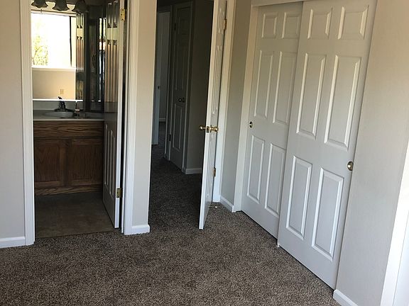 5th image of 2353 Bethards Dr