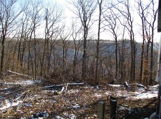 16549 N Frank Rd, Gays Mills, WI 54631