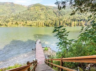 9204 Silver Lake Rd, Maple Falls, WA 98266