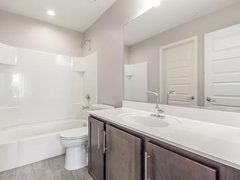 733 E Commonwealth Ave #39 — Photo 32