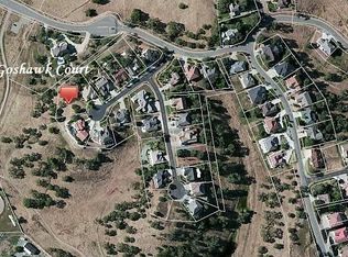 34 Goshawk Ct, Wallace, CA