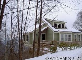 94 Golden Leaf Rd, Mars Hill, NC 28754