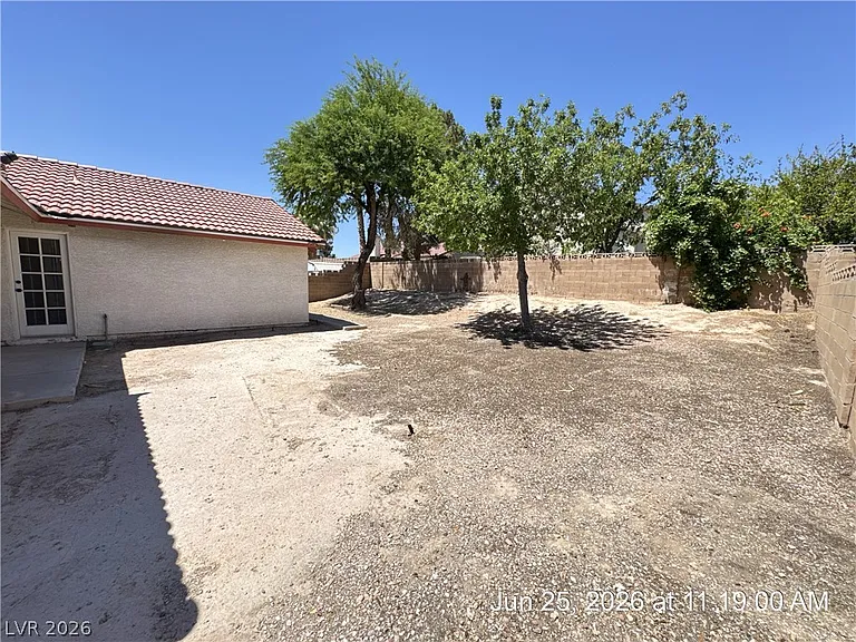7931 Stone Wall Dr — Photo 27