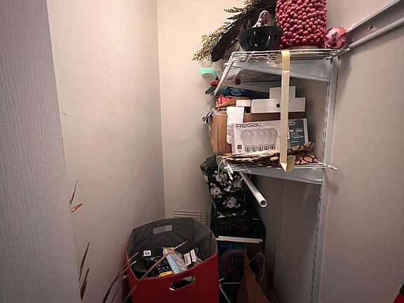 4th image of 2151 N Central Park Ave APT 2S
