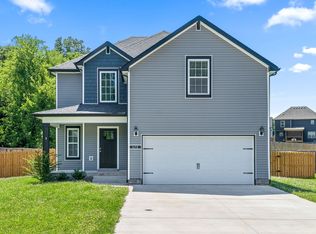 1698 Rains Rd, Clarksville, TN 37042