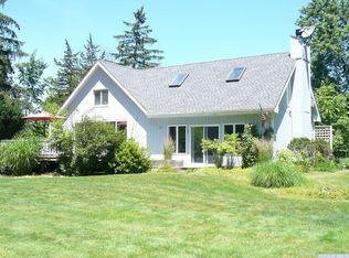 59 County Route 25, Hudson, NY 12534