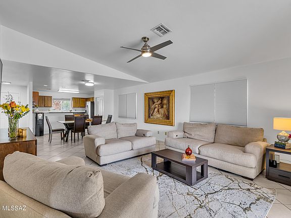 5th image of 405 Camino Dona Cydney
