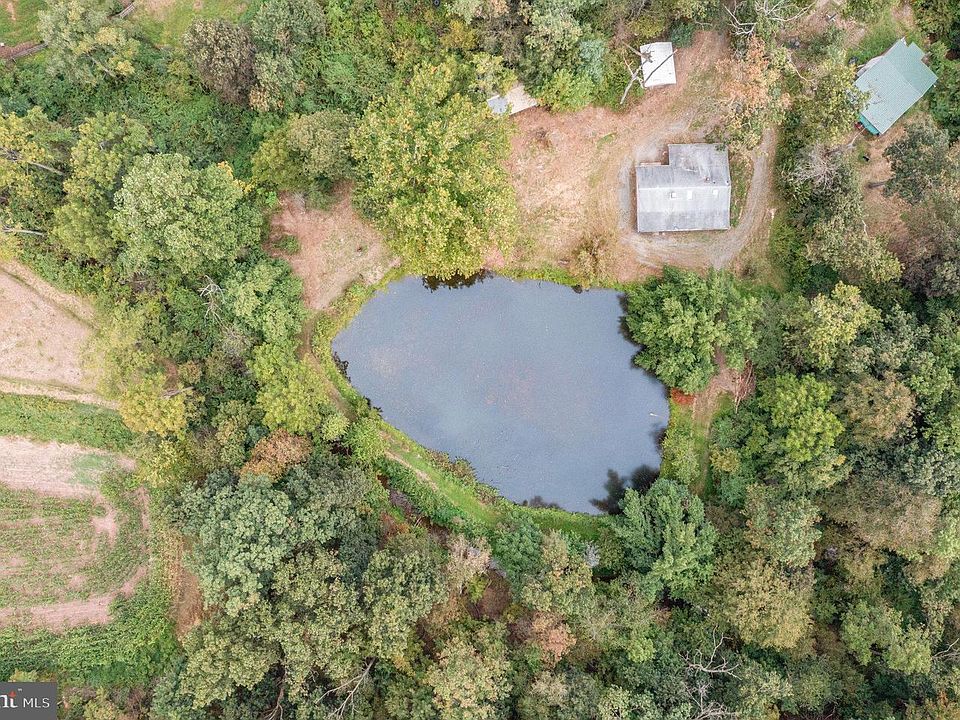 1st image of 94 Meadow Brook Dr