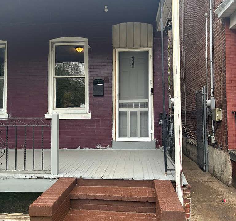 1st image of 430 Walnut Ave