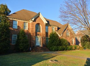 1128 Old Vintage Rd, Chesapeake, VA 23322