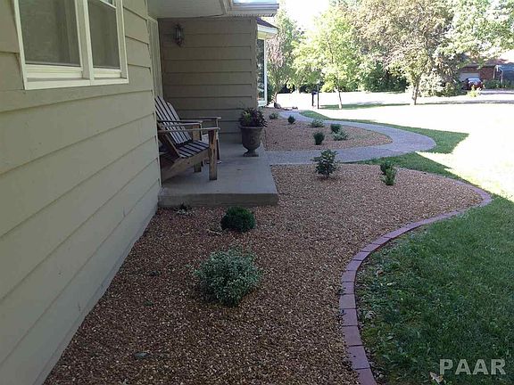 2nd image of 236 Whispering Oaks Dr