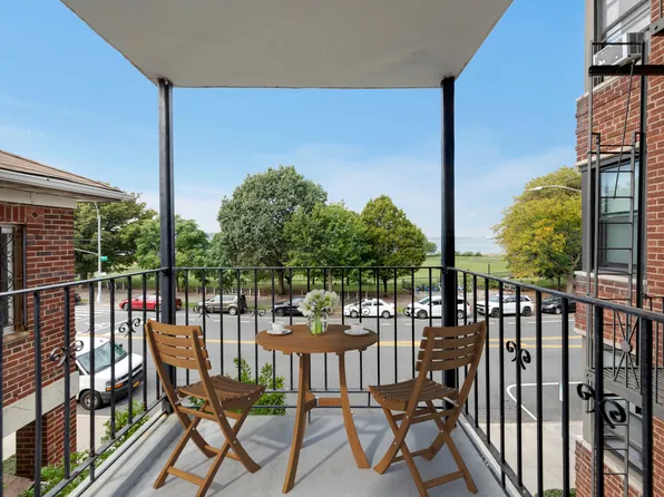 7401 Shore Road image 10 of 22