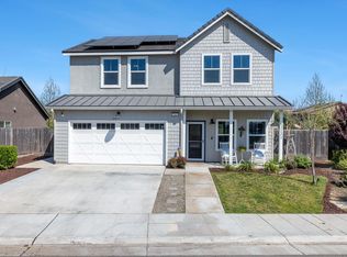 246 Huntington Ave S, Madera, CA 93636