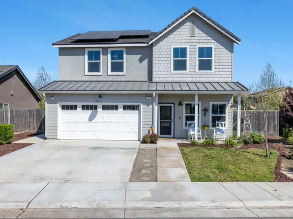 246 Huntington Ave S, Madera, CA 93636