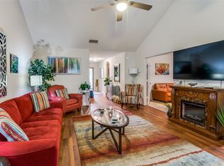 966 Barrymore Ln, Duncanville, TX 75137