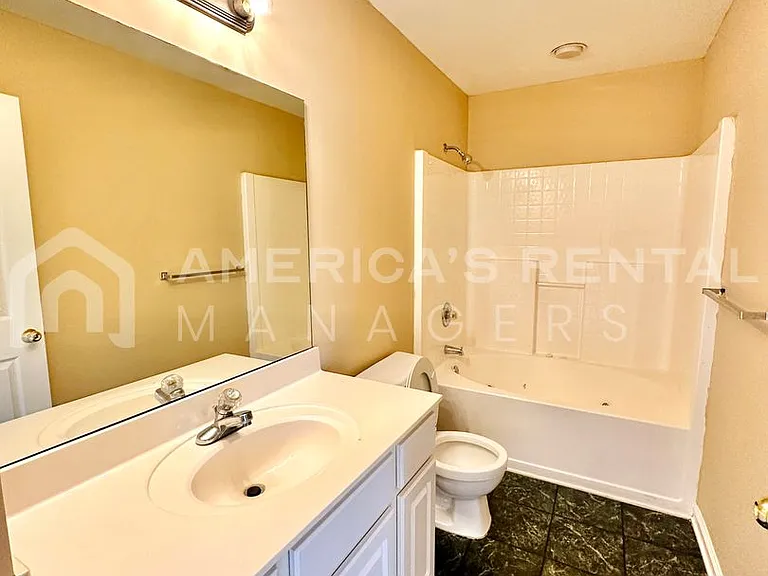 165 Rocky Ridge Dr — Photo 10