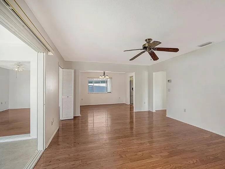 2603 Riverbluff Pkwy #141 — Photo 7