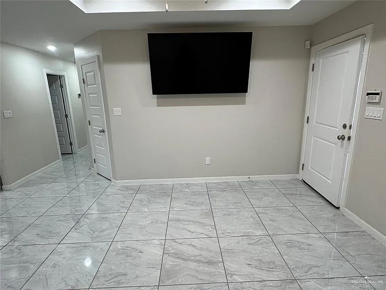 712 Palmer Rd #1 — Photo 8
