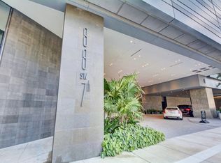 88 SW 7th St APT 3205, Miami, FL 33130