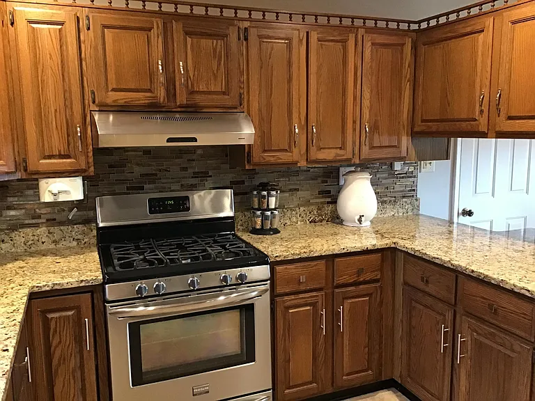 3640 Groves Rd — Photo 7