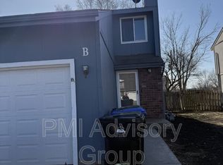 6131 SW 26th St APT B, Topeka, KS 66614