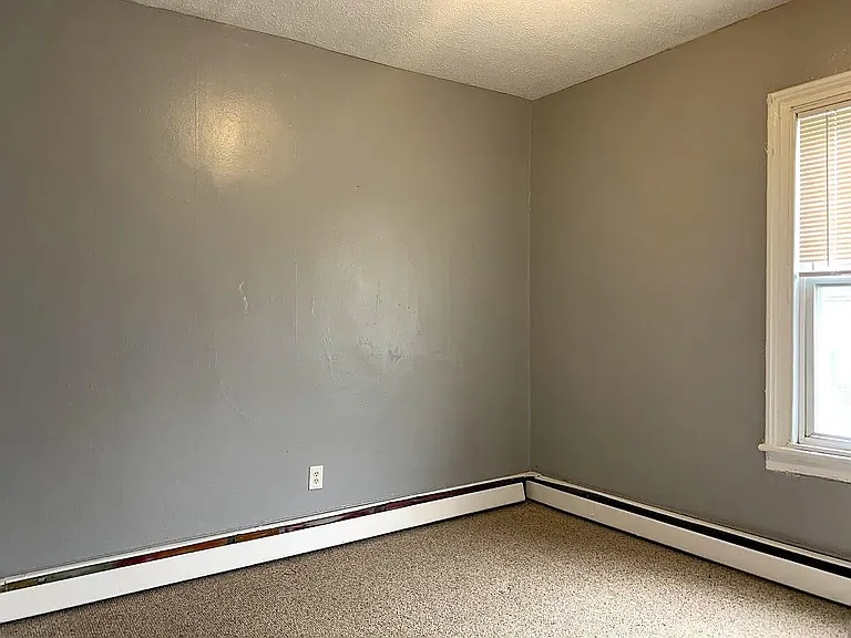 113 Lyon St #5L — Photo 3