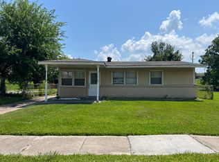 5747 Pauline Dr, New Orleans, LA 70126