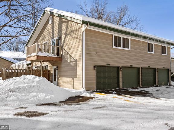 2nd image of 2767 Upland Ln N