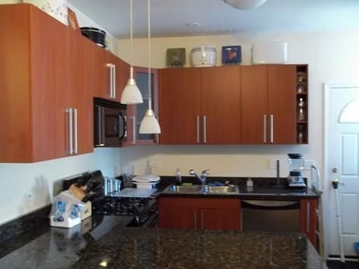 4th image of 7321 N Paulina St #3