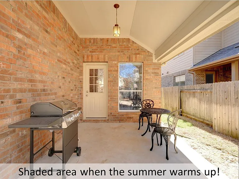 2605 Salorn Way — Photo 30