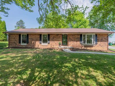 695 Carson Dr, Christiansburg, VA, 24073