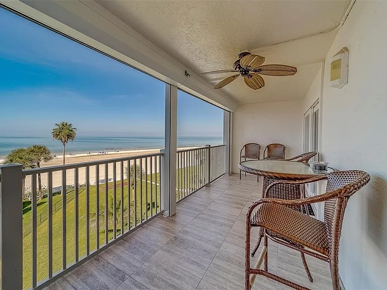 17980 Gulf Blvd #402 — Photo 37