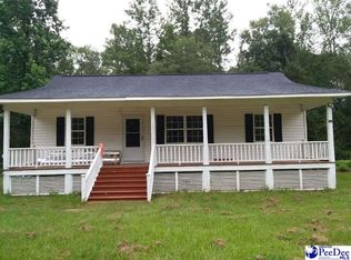 4472 Hall Rd, Effingham, SC 29541