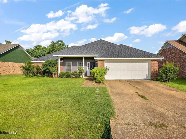 204 Cherry Bark Dr, Brandon, MS 39047