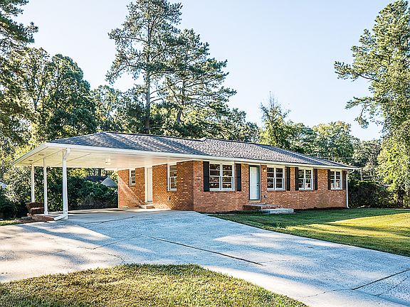5th image of 333 Robin Ln SE