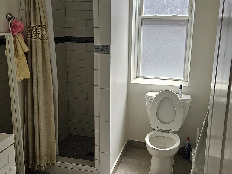 1185 Commonwealth Ave #8 — Photo 5