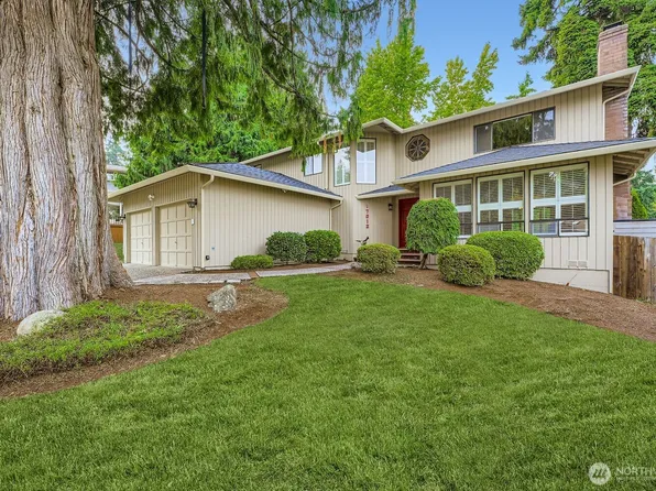 17012 SE 40th Court, Bellevue, WA 98008