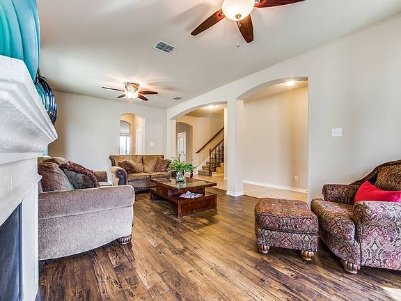 5th image of 23506 Woodlawn Rdg
