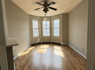 204 48th St, Union City, NJ 07087