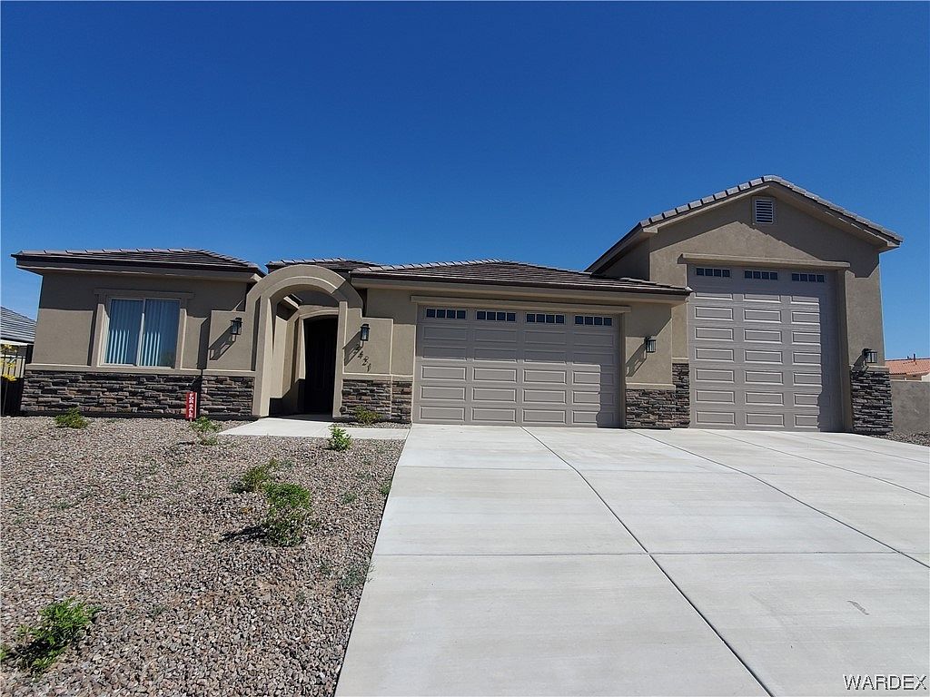 2421 E Calle Madrid, Fort Mohave, AZ 86426 Zillow