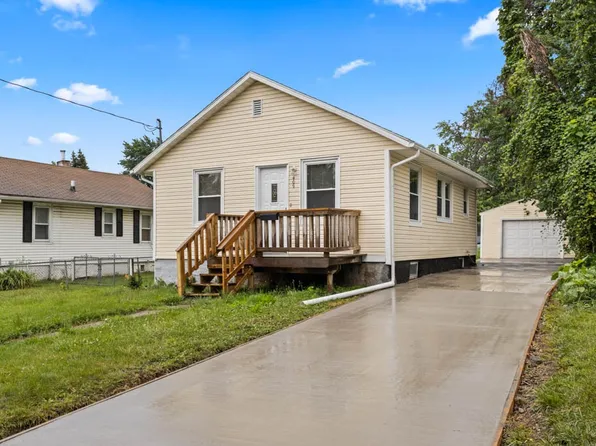409 Hull Ave, Des Moines, IA 50313