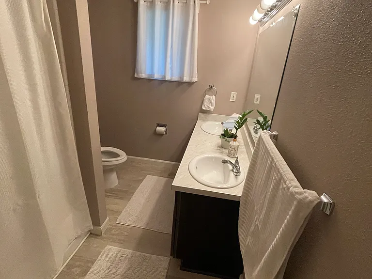 802 SW 15th St — Photo 7