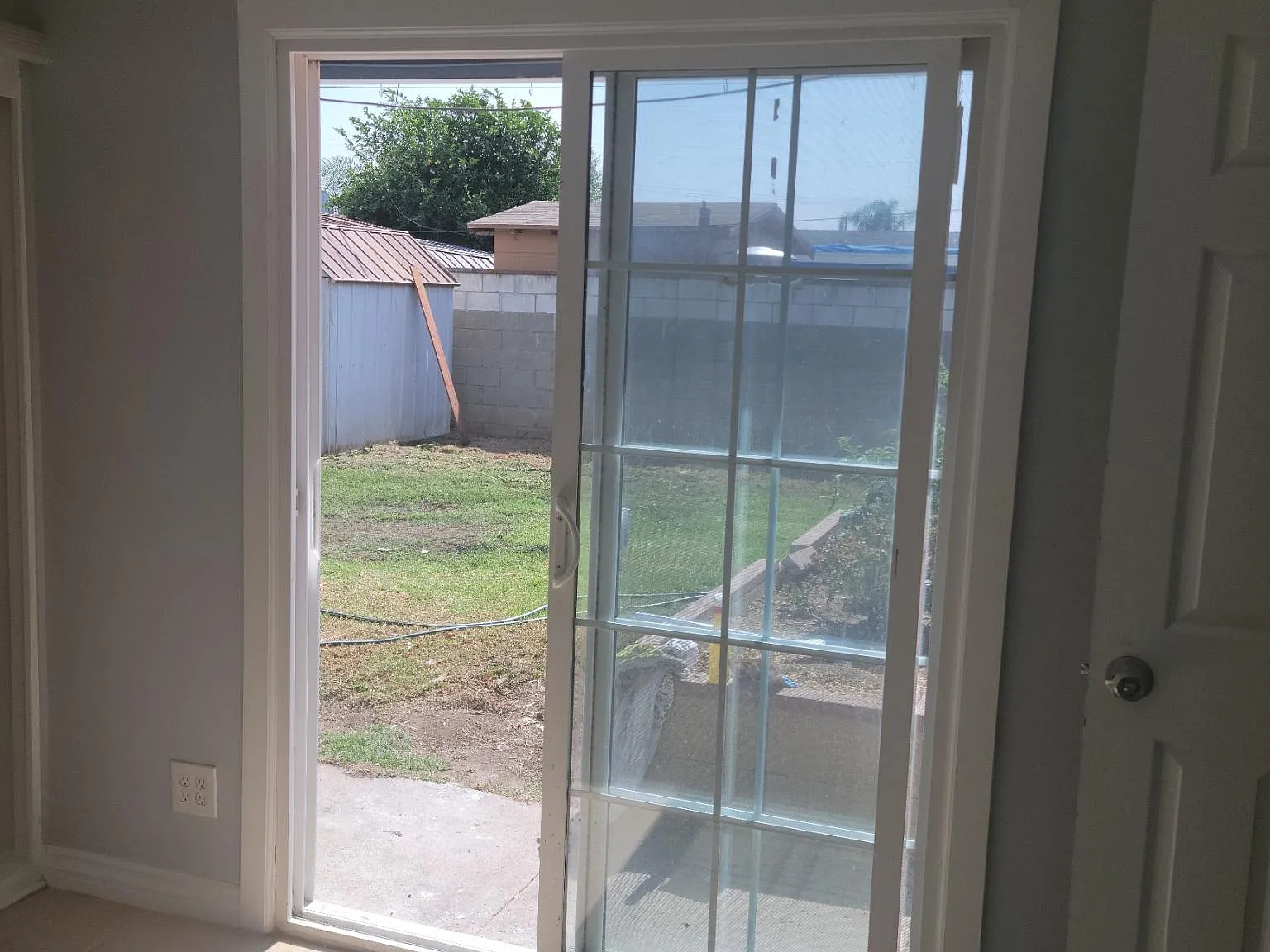 1 bed, 150 sqft, $950 — Photo 4