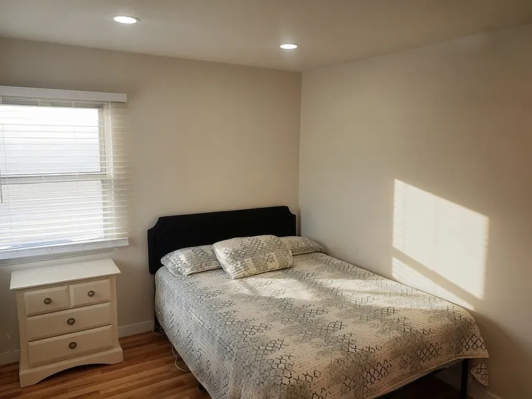 8943 Kittyhawk Ave — Photo 13