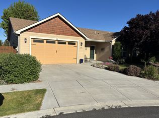 1036 SW Olive Ct, Hermiston, OR 97838